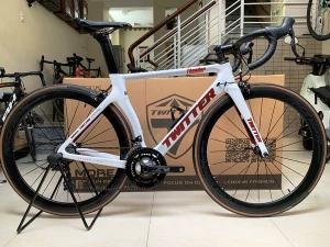 XE THANH LÝ VỚI GIÁ GỐC : TWITTER THUNDER - Khung, vành full Carbon, groupsets Retrospec 12 LÍP. Màu Trắng