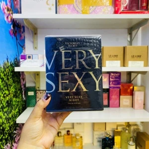 NƯỚC HOA NỮ VICTORIA S SECRET VERY SEXY NIGHT EDP - 100ML