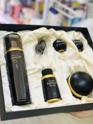 SET DƯỠNG DA TRỊ NÁM DONG SUNG ( KEM DƯỠNG NƯỚC HOA HỒNG SERUM KEM MINI )