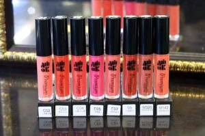 SON KEM SIÊU LÌ AMOK PREMIUM MULTI LIP