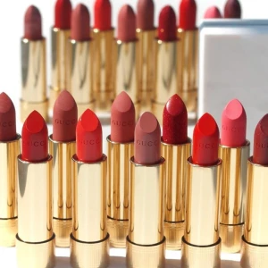 Quà tặng bạn gái top 5 màu son Gucci hot nhất - KYO AUTHENTIC