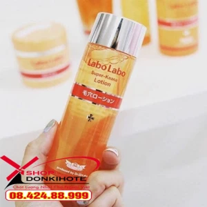 Nước hoa hồng Labolabo se khít lỗ chân lông của Nhật