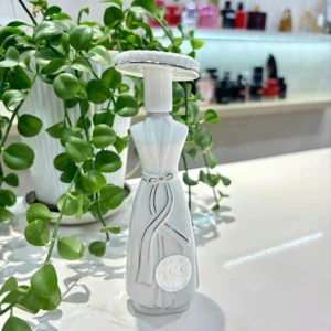 Miss Vietnam Hanoi (trắng)