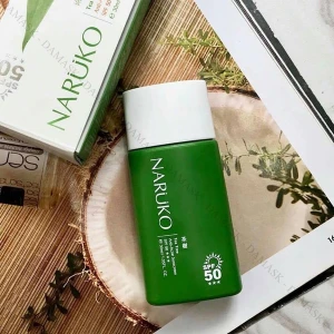 Kem Chống Nắng Cho Da Mụn Chiết Xuất Tràm Trà Naruko Tea Tree Anti-Acne Sunscreen SPF50/PA 30ml
