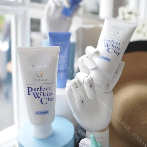 Sữa Rửa Mặt Tẩy Tế Bào Chết Senka Perfect White Clay