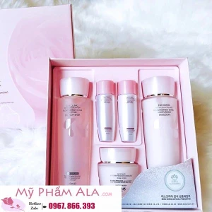 Bộ dưỡng da 3w Clinic Flower Effect Extra chiết xuất hoa hồng