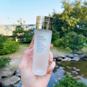NƯỚC THẦN TINH CHẤT VI MÔ DƯỠNG DA ESTÉE LAUDER MICRO ESSENCE 150ML