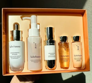 Set Tinh Chất Dưỡng Chuyên Sâu Làm Mờ Các Đốm Nâu Sulwhasoo Concentrated Ginseng Brightening Spot Ampoule Set