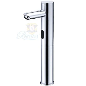 VÒI LAVABO CẢM ỨNG LẠNH CAO 30CM FAHKLER