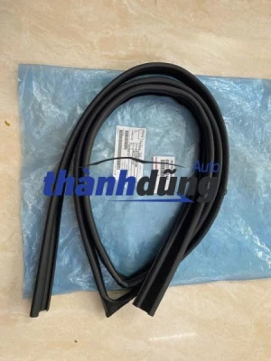 GIOĂNG LÊN XUỐNG KÍNH TRƯỚC TOYOTA INNOVA 2007 | 681510K040