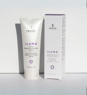 Image Iluma Intense Brightening Exfoliating Cleanser 113g – Sữa rửa mặt hỗ trợ trị nám da, mờ thâm nám