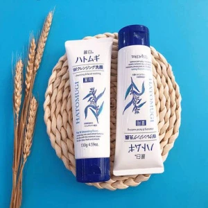 Sữa Rửa Mặt Chiết Xuất Ý Dĩ Hatomugi Naturie 130g