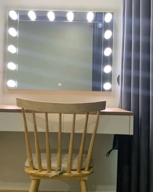 Gương makeup hollywood trang điểm bóng led cao cấp
