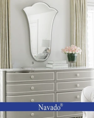 Gương nghệ thuật hoa Tuylip