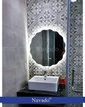 Gương phòng tắm đèn led Nav-543C