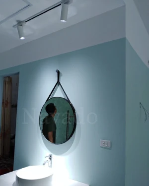Gương tròn dây da nâu đèn led D500