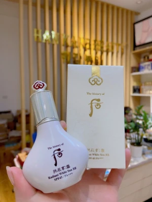 Kem nền mỏng mịn, dưỡng trắng The History of Whoo Gongjinhyang Seol Radiant White Sun BB SPF45/PA