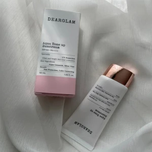Kem Chống Nắng Nâng Tone Da SPF50+/PA++++ Dearglam Hàn Quốc