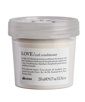 Dầu xả Davines Love Curl Conditioner - 250ml, cung cấp độ ẩm, kiểm soát và tăng độ đàn hồi cho tóc xoăn
